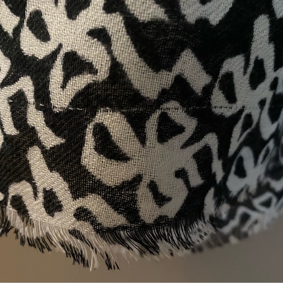 J.Crew Black and White Bow Print Scarf - Picture 4 of 4